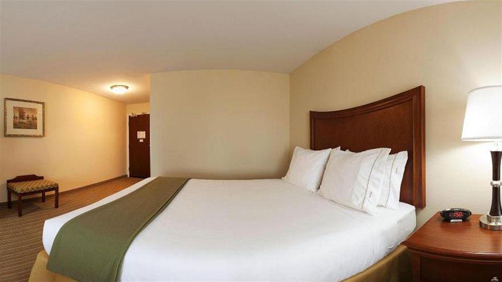 Holiday Inn Express Hotel & Suites Portland By Ihg Exterior photo